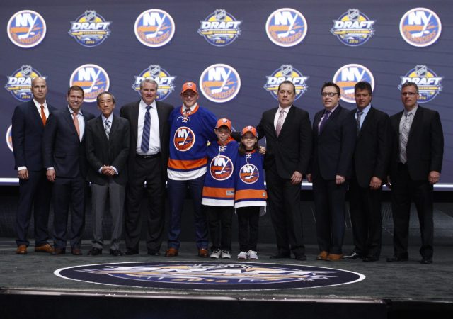 Can the New York Islanders Offload Mikhail Grabovski's Salary to the Vegas Golden Knights? 1