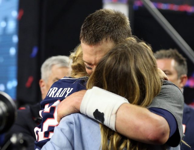 Gisele Bundchen Says Husband Tom Brady Suffered Concussions in 2016 (Video)
