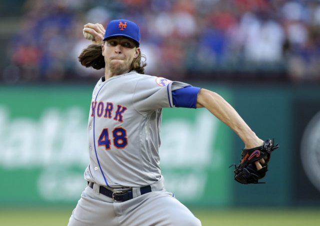 New York Mets Fall Hard to Rangers on Jacob deGrom’s Shelling,10-8