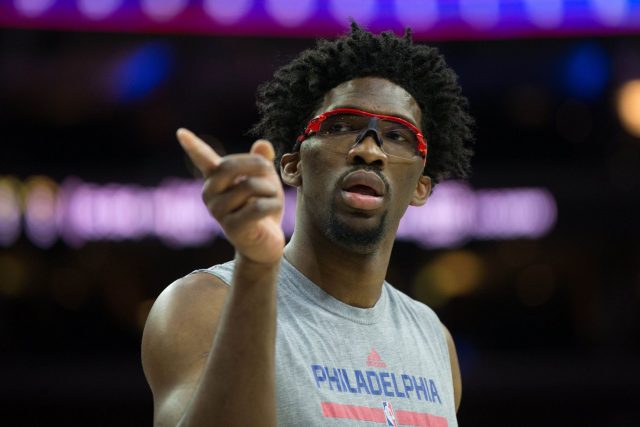 Joel Embiid tells Ben Simmons to Dunk Over Lonzo Ball