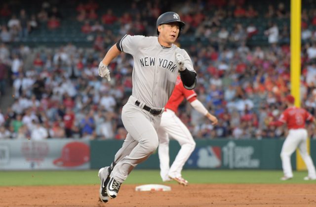 New York Yankees: Rob Refsnyder Traded To Toronto