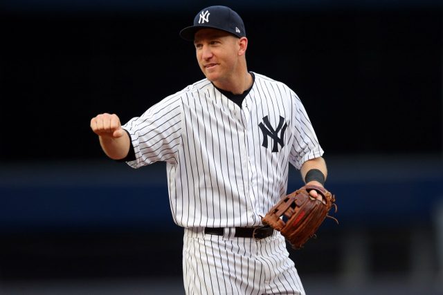 New York Yankees: Todd Frazier Amazes By Grounding Into 3 Outs At Once (Video)