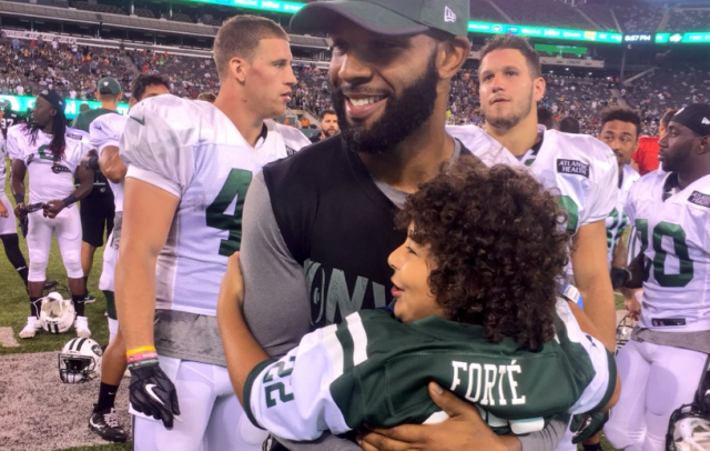 Young Jesse Pallas Dominates on 50-Yard TD at New York Jets Green & White Scrimmage (Video)