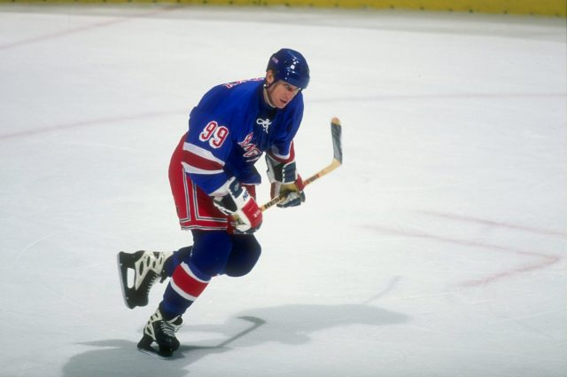 New York Rangers Blueshirt Beat, 8/8/17: Wild Card Team? Gretzky, Howe & Esposito