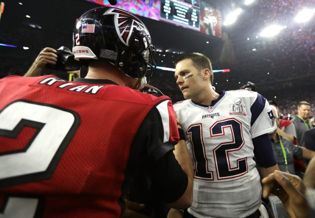 Fantasy Football QB Rankings 2017: Is it Tom Brady or Aaron Rodgers Who Top the List?