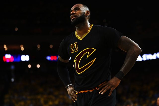 LeBron James: 3 Best Free Agency Fits With NBA Title in Mind