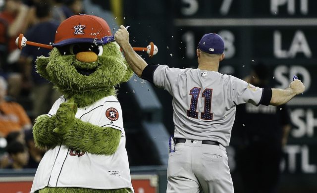 New York Yankees: Respect Brett Gardner’s Decision To Snub Player’s Weekend
