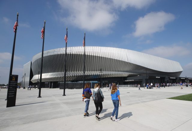 New York Islanders: A Permanent Return to Nassau Coliseum Won’t Work