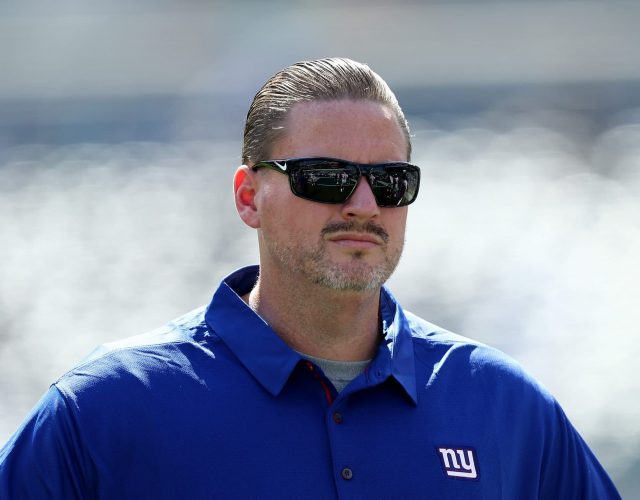 McA-Don’t: New York Giants Need Ben McAdoo to Give Up Play Calling