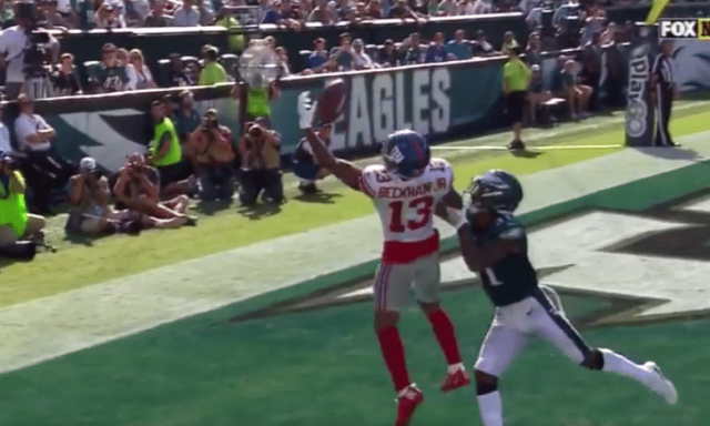 New York Giants WR Odell Beckham Jr. Snags Impossible TD Catch in Philly (Video)
