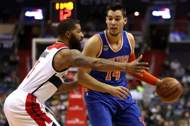 New York Knicks: Why Isn’t Jeff Hornacek Playing Willy Hernangomez?