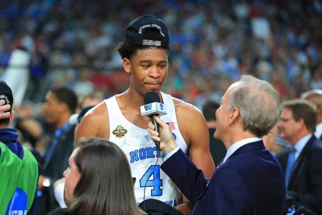 New York Knicks News Mix, 10/20/17: Isaiah Hicks Signs Two-Way Contract