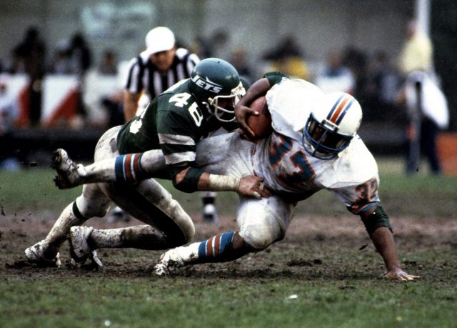 New York Jets History Against the Miami Dolphins is Very Streaky