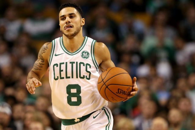 New York Knicks News Mix, 10/24/17: Shane Larkin Talks Phil Jackson, Celtics