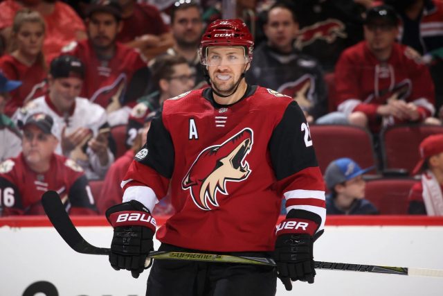 New York Rangers: How Does The Derek Stepan and Antti Raanta Trade Look Now?