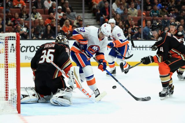 New York Islanders’ Hapless Powerplay Seals 3-2 Loss to Ducks (Highlights)