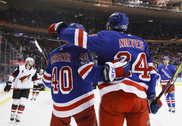 New York Rangers Spoil Derek Stepan’s Homecoming, 5-2, Over Coyotes (Highlights)