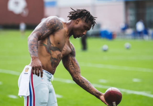 New York Giants: Brandon Marshall Announces His Season Is Over