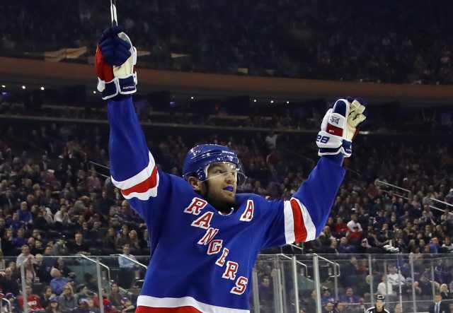 New York Rangers Rick Nash: Trade Him or Run With Him