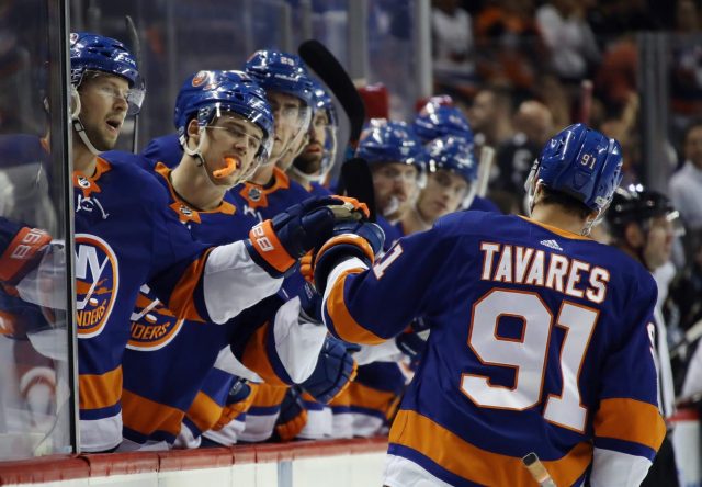 New York Islanders Offense Returns in 5-2 Win Over Blues