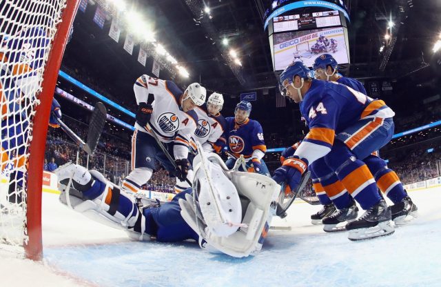 Thomas Greiss owns the New York Islanders’ starting job