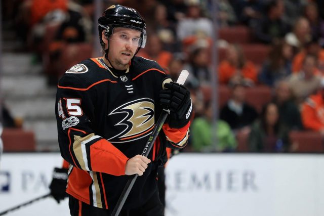 New Jersey Devils acquire Sami Vatanen in Trade with Ducks