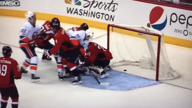 John Tavares Ties it for the New York Islanders in 6 Seconds