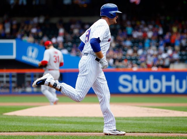 New York Mets: Finding Eric Hosmer production at a fraction of the cost