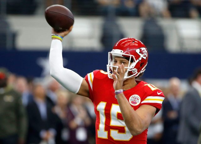 Fantasy Football: 6 pickups to bring that trophy home