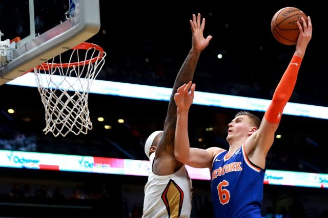 Knicks pull out late Pelicans victory on the back of Kristaps Porzingis (Highlights)