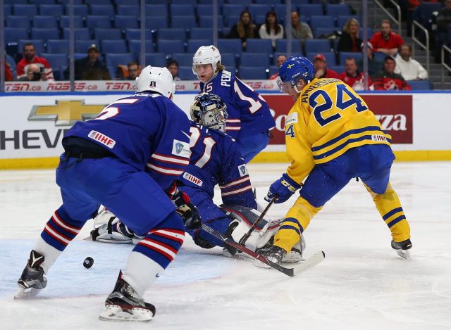 New York Rangers: It’s time to get excited about Lias Andersson