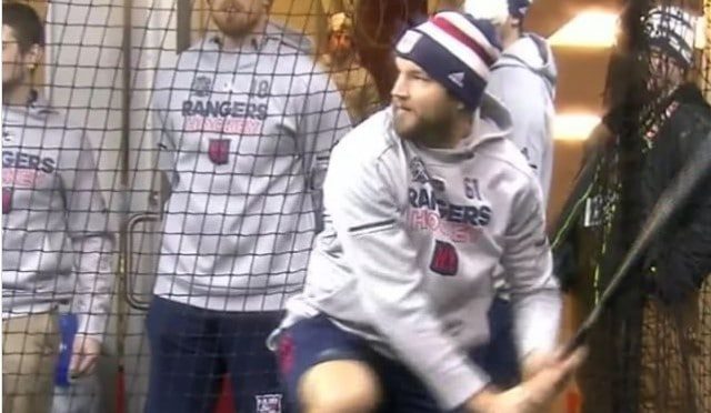 New York Rangers take batting practice at Citi Field (Video)