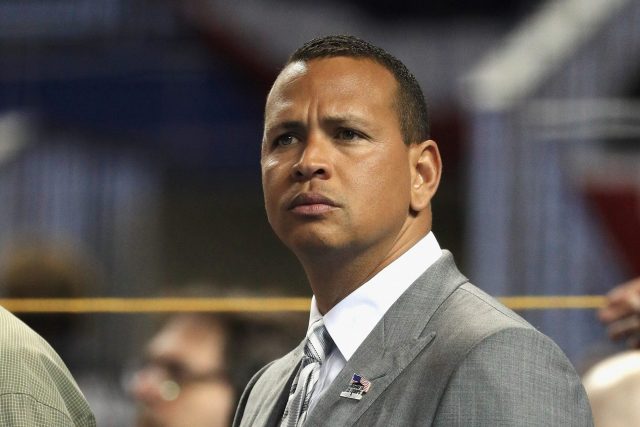 Former New York Yankees 3B Alex Rodriguez offering financial advice
