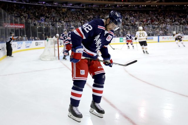New York Rangers left searching for answers, pummeled by Bruins (Highlights)