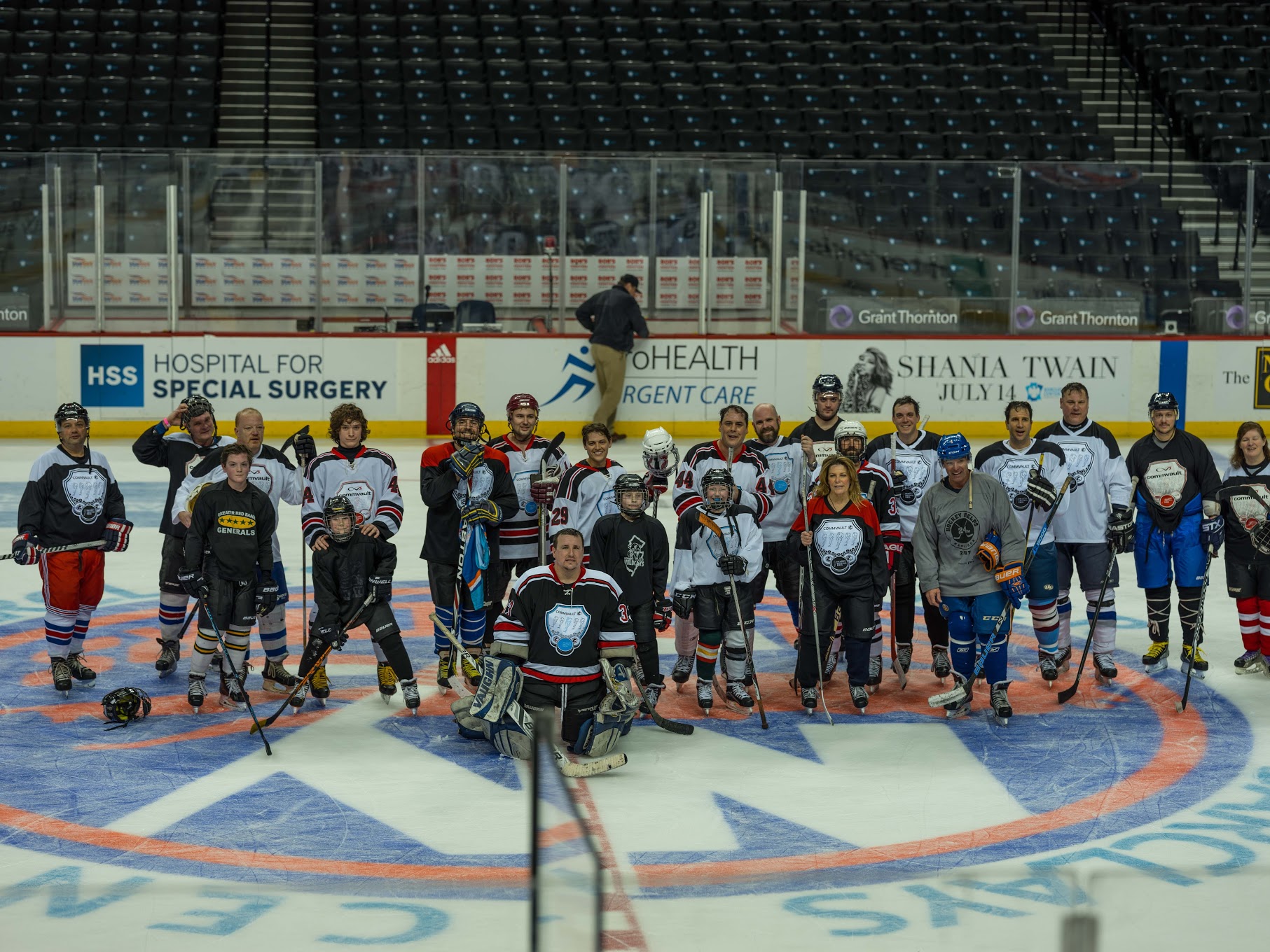 Hockey Helping Kids