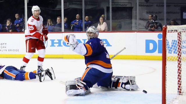 Enough is enough: The New York Islanders must waive Thomas Greiss