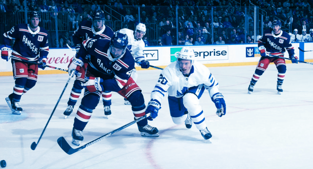 Leafs beat up struggling Rangers in 4-0 victory at the Garden (Highlights)