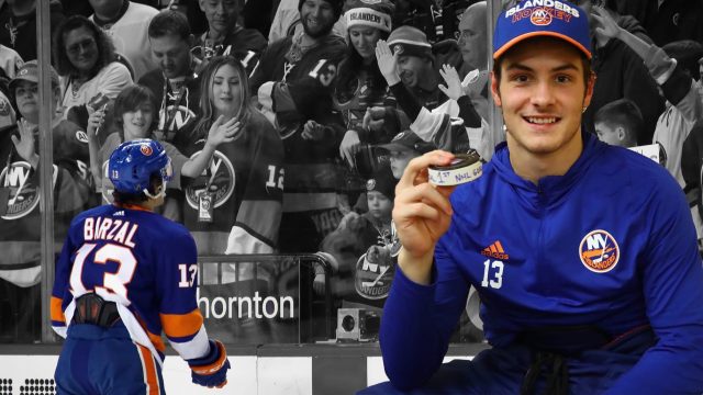 New York Islanders Mathew Barzal wins the Calder Memorial Trophy
