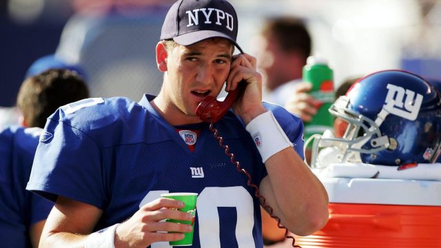 New York Giants QB Eli Manning vows to watch youngsters electronic habits