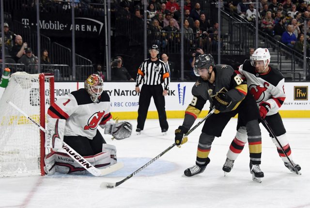 New Jersey Devils: Keith Kinkaid needs to be the guy in goal