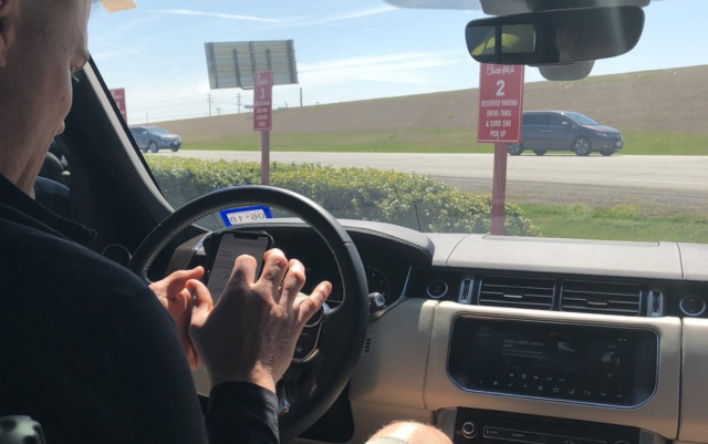 New York Jets QB Josh McCown signs contract at Chick-fil-A