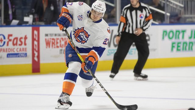 New York Islanders: Parker Wotherspoon helping Bridgeport Sound Tigers’ playoff push