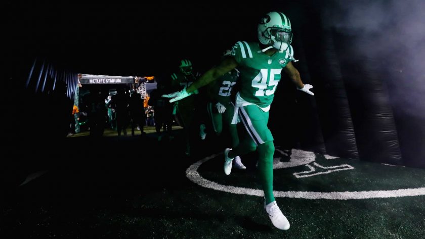 New York Jets Daily: Jersey number reveal, RFA news, quarterback update
