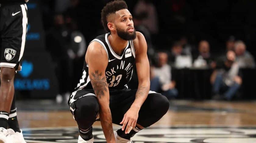 Allen Crabbe’s monstrous career night lifts Brooklyn over Chicago, 114-105 (Highlights)