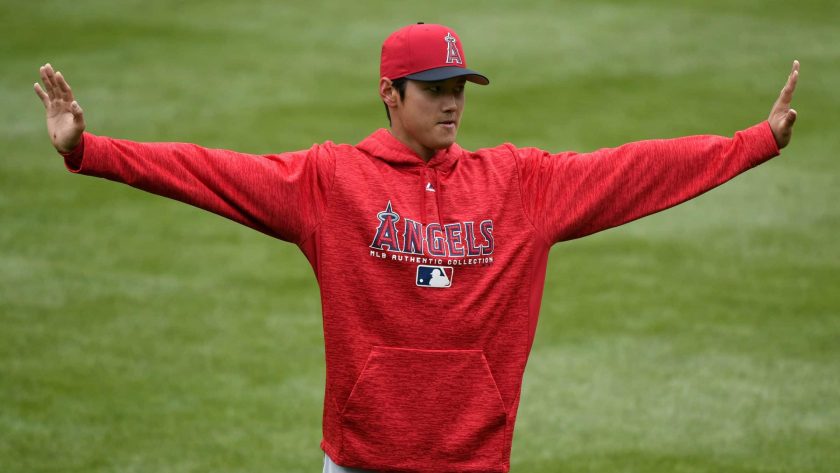 Shohei Ohtani fans asked to be quieter so he can focus