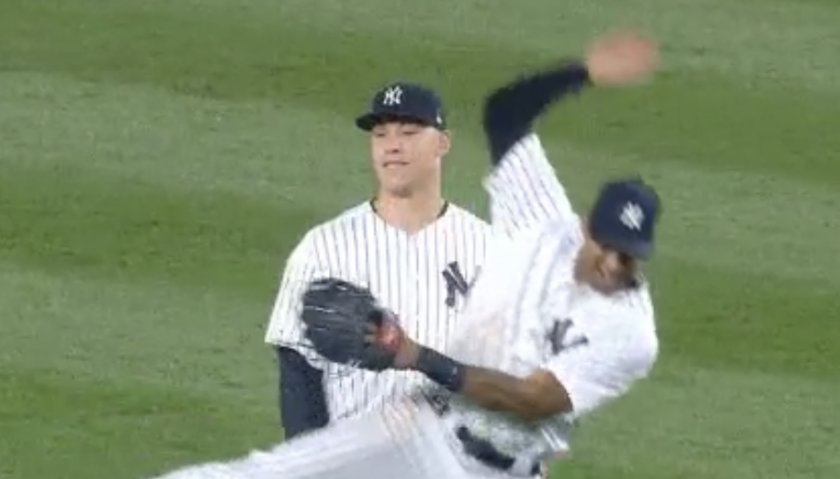 New York Yankees: Aaron Judge stops himself from destroying Aaron Hicks (Video)