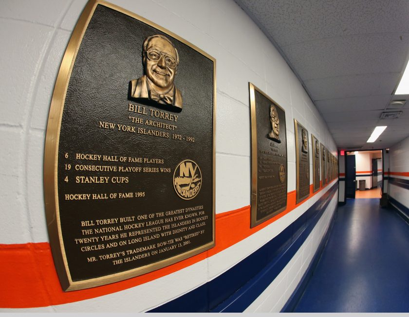 New York Islanders honor legendary GM Bill Torrey, who passed away at 83
