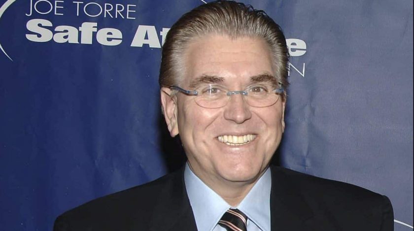 Mike Francesa, New York Daily News go at it over on-air flatulence claim (Video)