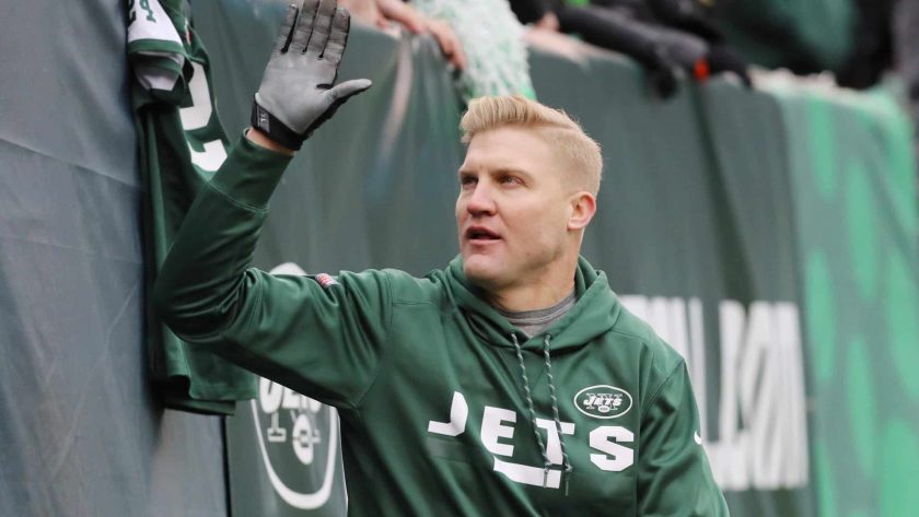 New York Jets: Josh McCown’s accuracy is frightening (Video)