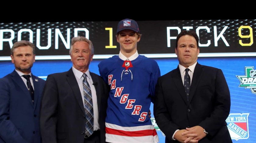 New York Rangers take a risk by picking Vitali Kravtsov in NHL Draft